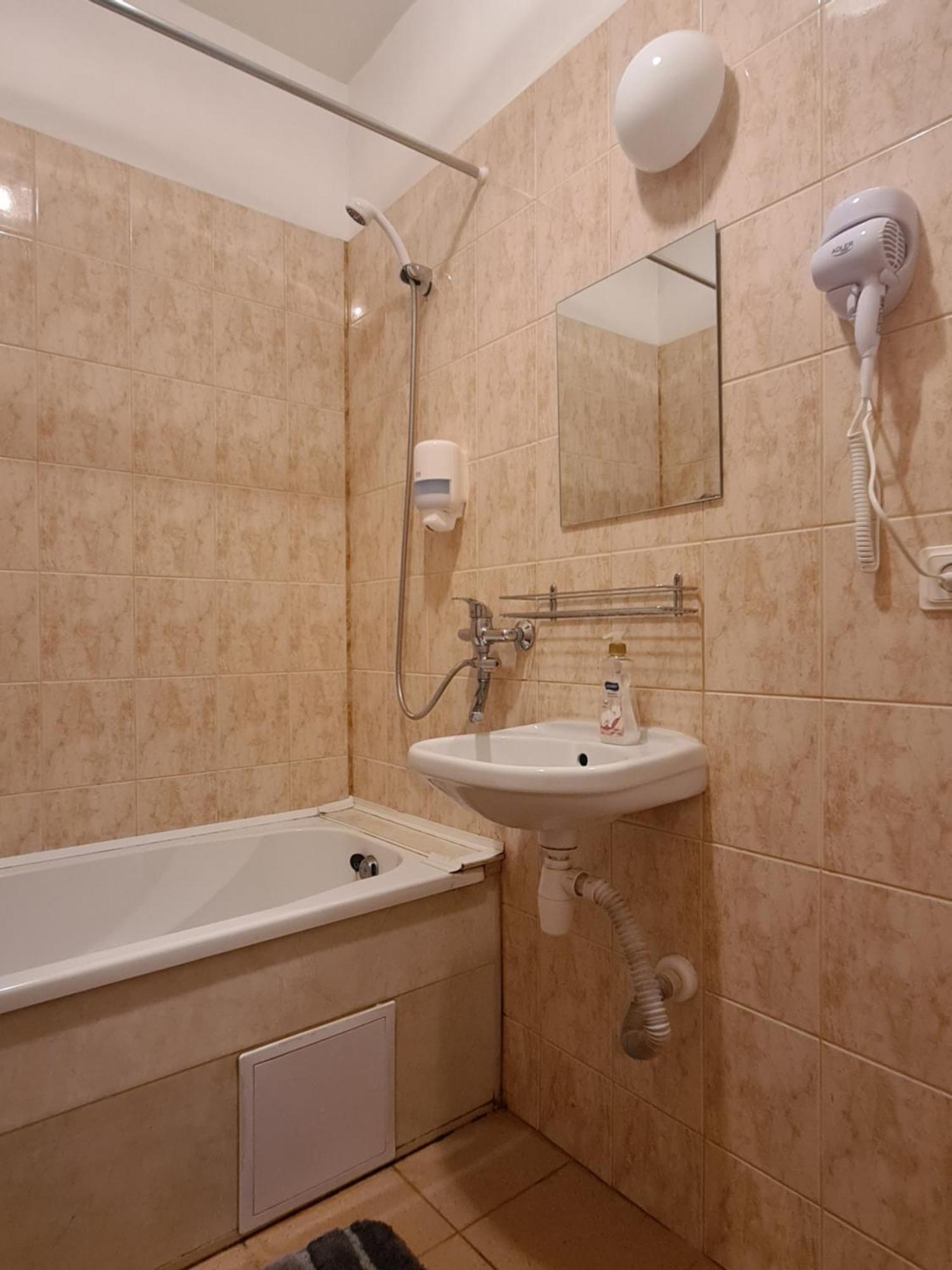 Guest House Kaktus Ρίγα Δωμάτιο φωτογραφία
