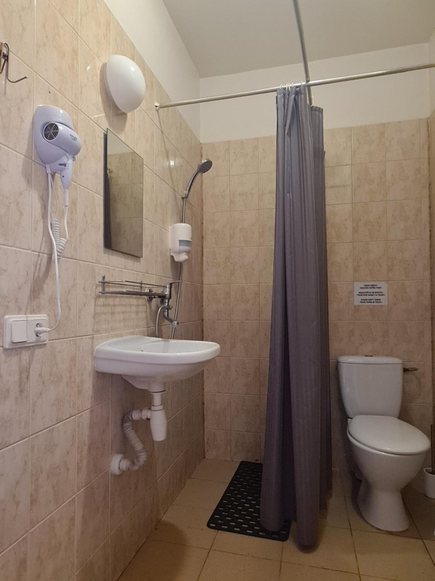 Guest House Kaktus Ρίγα Δωμάτιο φωτογραφία